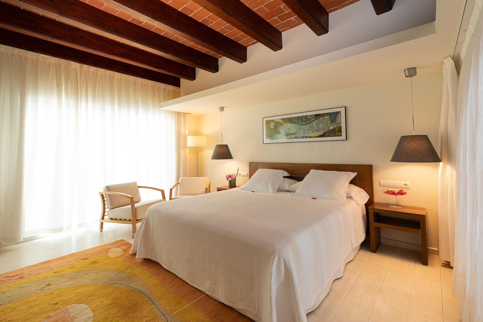 Tancat De Codorniu Hotel 4*